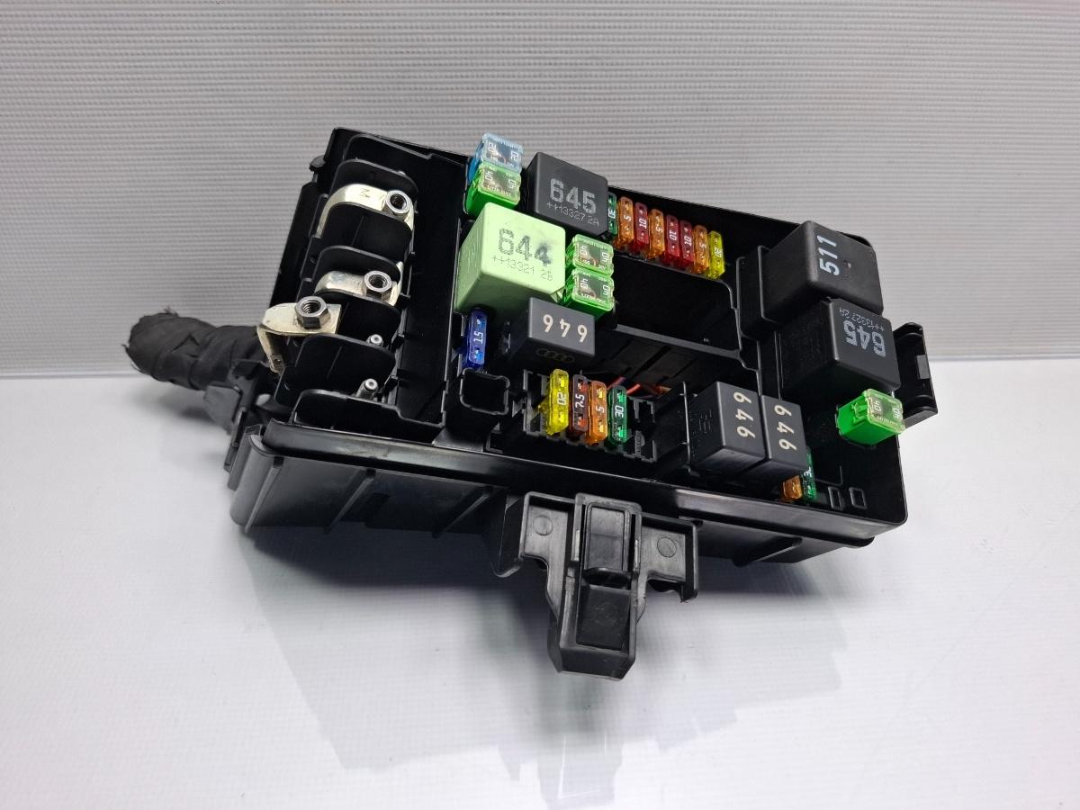 Panou sigurante motor SKODA OCTAVIA Combi 5E5 2012 - > TDI CKFC, CRMB, CYKA 5Q0937125B
