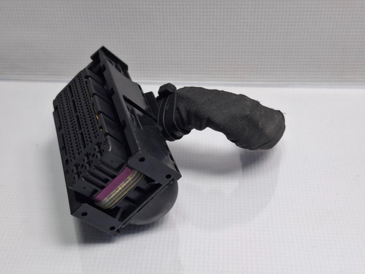 Mufa conector ECU SKODA OCTAVIA Combi 5E5 2012 - > TDI CKFC, CRMB, CYKA 3B0906385C