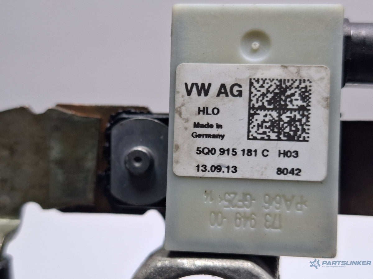 Borna minus cu senzor SKODA OCTAVIA Combi 5E5 2012 - > TDI CKFC, CRMB, CYKA 5Q0915181C