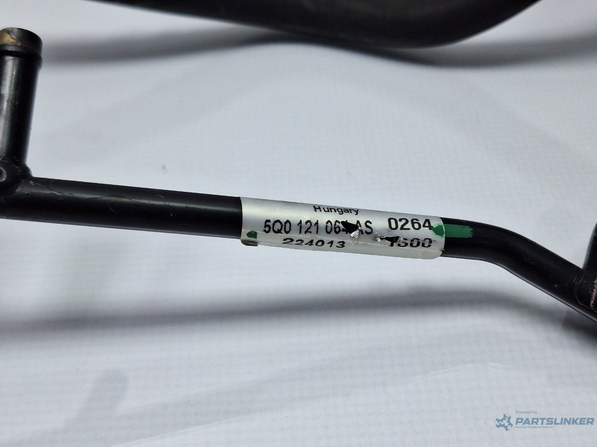 Furtunuri apa SKODA OCTAVIA Combi 5E5 2012 - > TDI CKFC, CRMB, CYKA 5Q0121064AS , 5Q0122101BQ