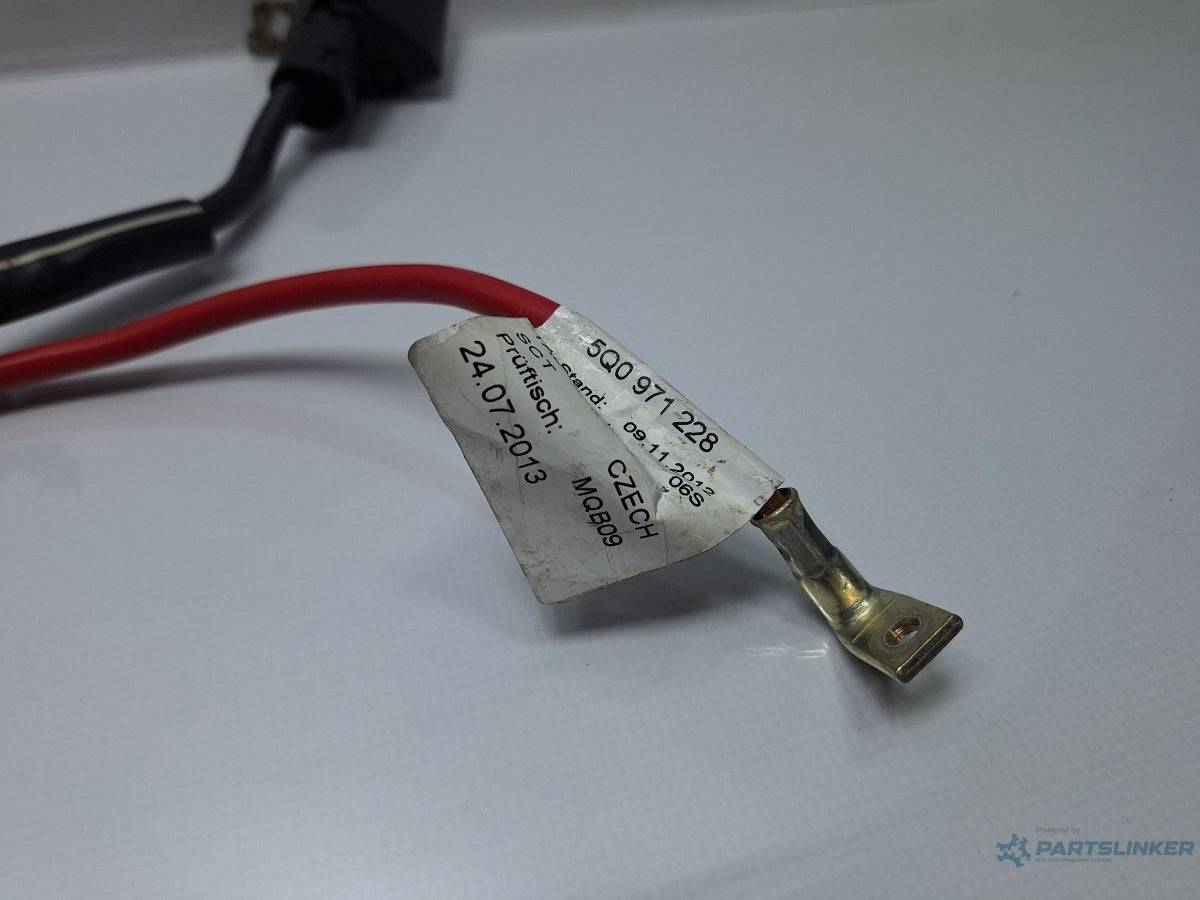 Borna plus SKODA OCTAVIA Combi 5E5 2012 - > TDI CKFC, CRMB, CYKA 5Q0971228