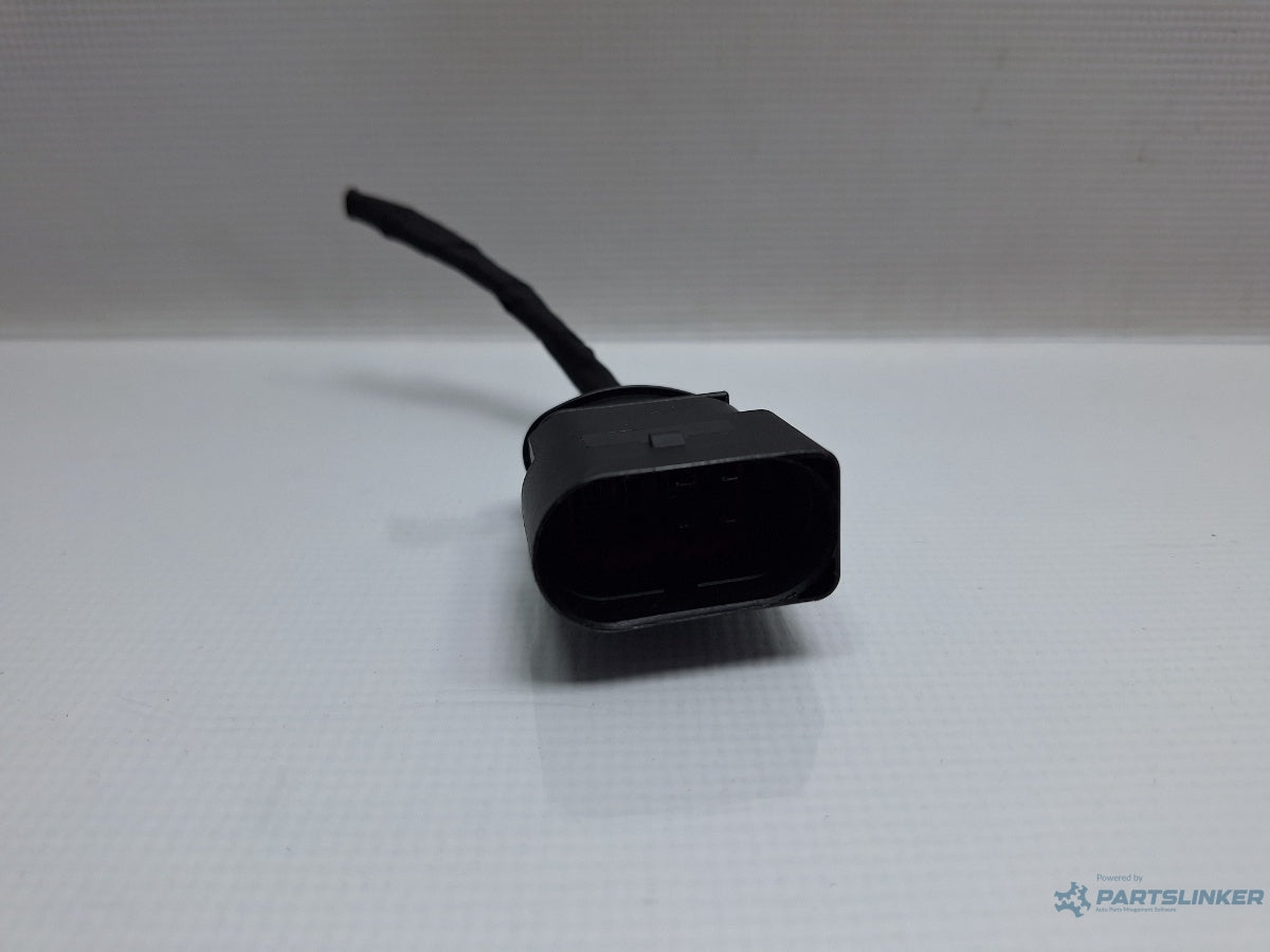 Mufa conector 8 pini SKODA OCTAVIA Combi 5E5 2012 - > TDI CKFC, CRMB, CYKA 8D0973834