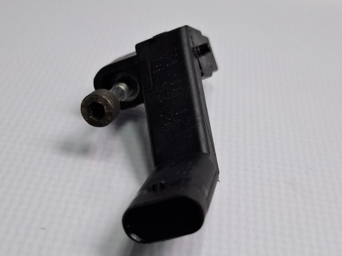Senzor rotatie vibrochen SKODA OCTAVIA Combi 5E5 2012 - > TDI CKFC, CRMB, CYKA 04L906433B