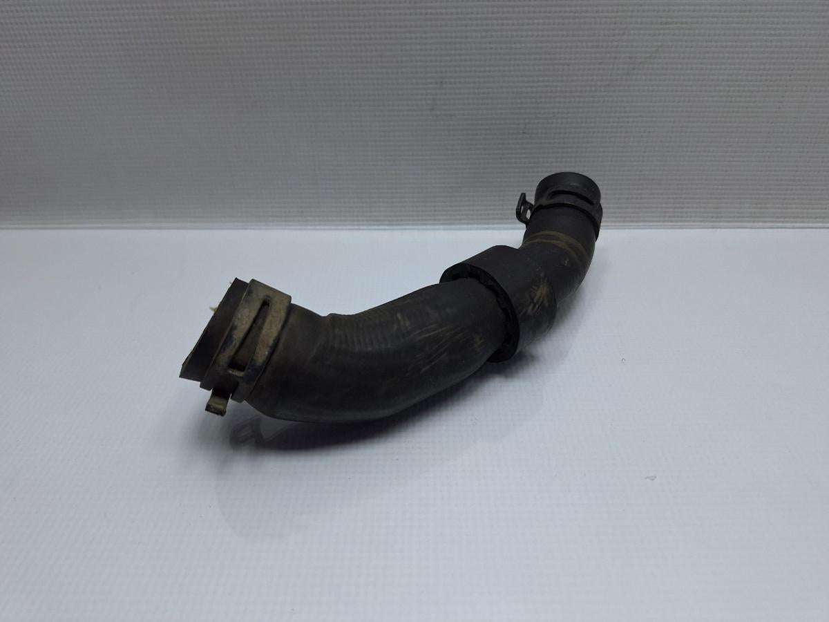 Furtun apa SKODA OCTAVIA Combi 5E5 2012 - >2.0 TDI CKFC, CRMB, CYKA 5Q0122073Q