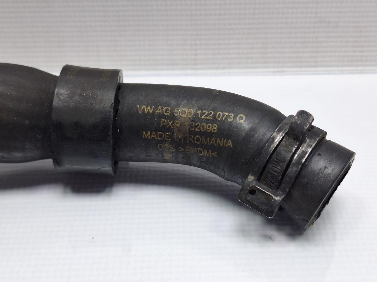 Furtun apa SKODA OCTAVIA Combi 5E5 2012 - >2.0 TDI CKFC, CRMB, CYKA 5Q0122073Q