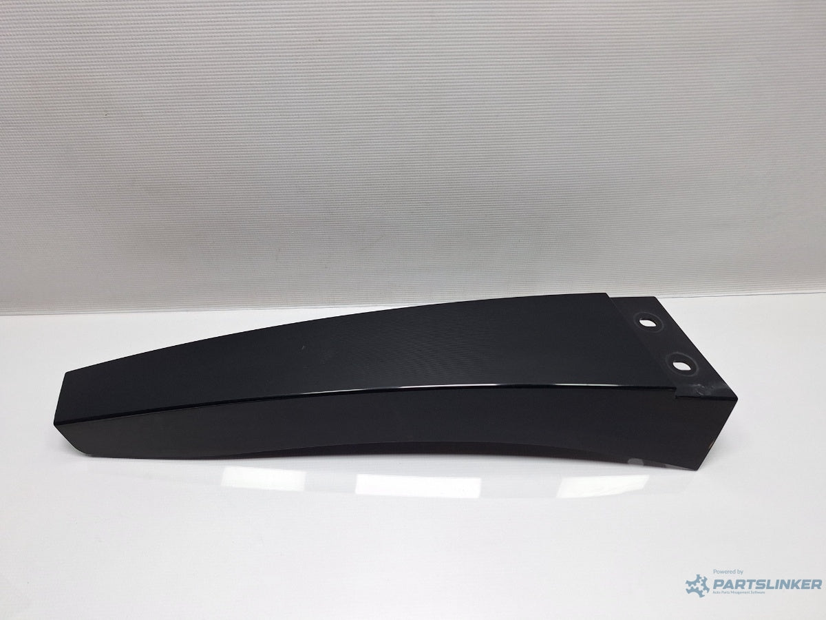 Ornament stalp stanga VOLKSWAGEN JETTA IV 162, 163, AV3, AV2 2009 - > TDI CAYC 5C6853289