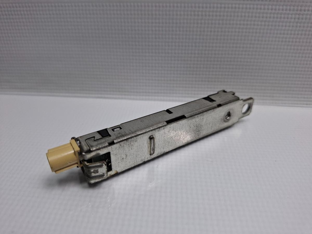 Amplificator antena VOLKSWAGEN JETTA IV 162, 163, AV3, AV2 2012 1.6 TDI CAYC 77KW|105HP 2012