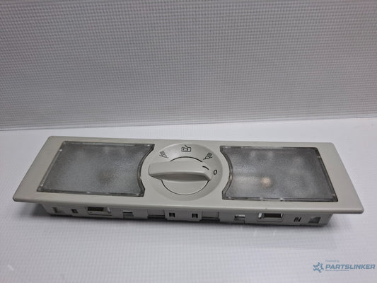 Plafoniera lumini pasageri VOLKSWAGEN JETTA IV 162, 163, AV3, AV2 2009 - > TDI CAYC 6Q0947291B