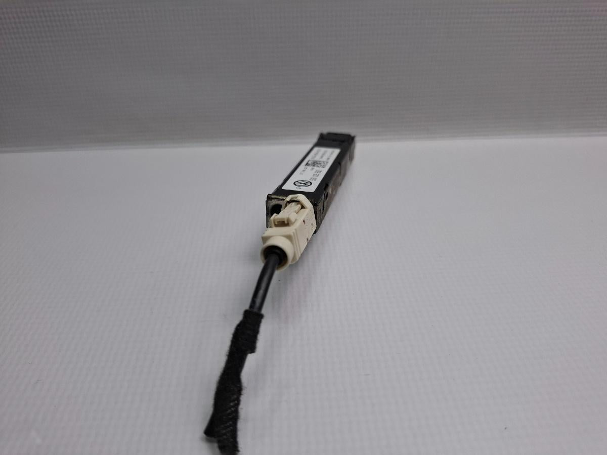 Amplificator antena VOLKSWAGEN JETTA IV 162, 163, AV3, AV2 2012 1.6 TDI CAYC 77KW|105HP 2012