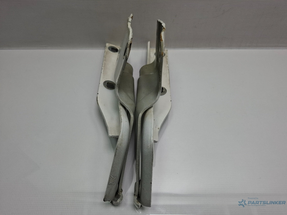 Set balama capota VOLKSWAGEN JETTA IV 162, 163, AV3, AV2 2009 - > TDI CAYC 5C6823301 ,  5C6823302