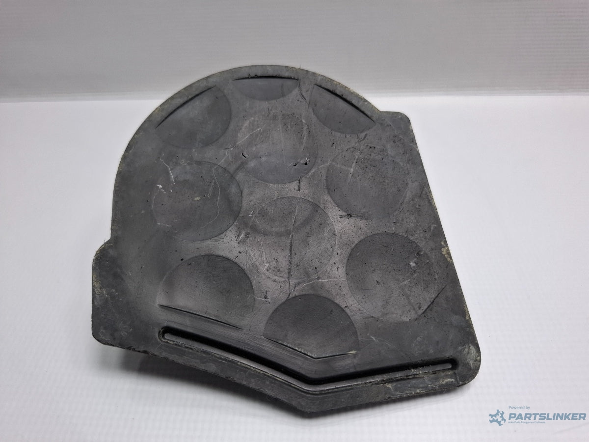 Capac scut podea stanga VOLKSWAGEN JETTA IV 162, 163, AV3, AV2 2009 - > TDI CAYC 1K0825961B