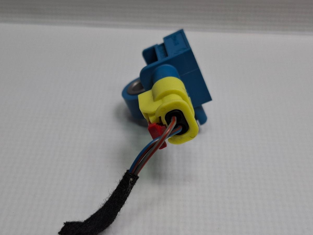 Senzor de impact airbag VOLKSWAGEN JETTA IV 162, 163, AV3, AV2 2009 - >1.6 TDI CAYC 5K0959351A