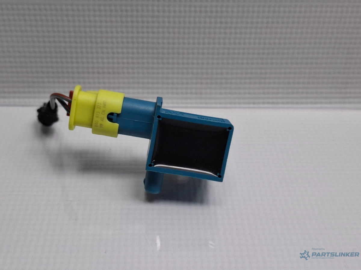 Senzor impact VOLKSWAGEN JETTA IV 162, 163, AV3, AV2 2009 - > TDI CAYC 5K0959351A