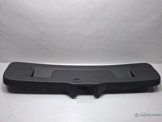 Ornament haion VOLKSWAGEN JETTA IV 162, 163, AV3, AV2 2009 - > TDI CAYC 5C6867605A