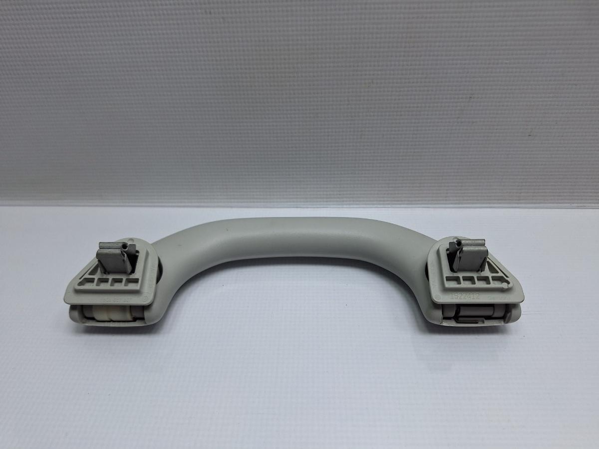 Maner de sustinere plafon fata fata VOLKSWAGEN JETTA IV 162, 163, AV3, AV2 2009 - >1.6 TDI CAYC 5C6857607