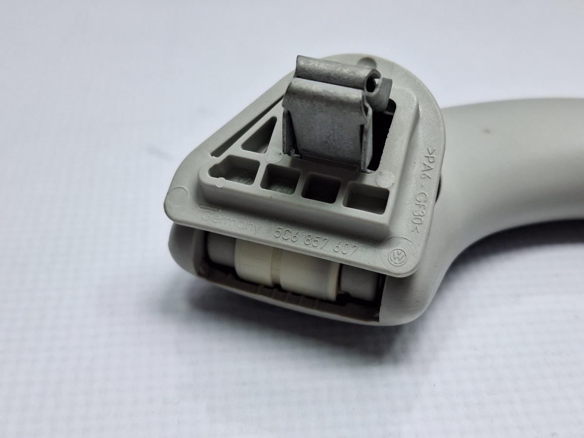 Maner de sustinere plafon fata fata VOLKSWAGEN JETTA IV 162, 163, AV3, AV2 2009 - >1.6 TDI CAYC 5C6857607