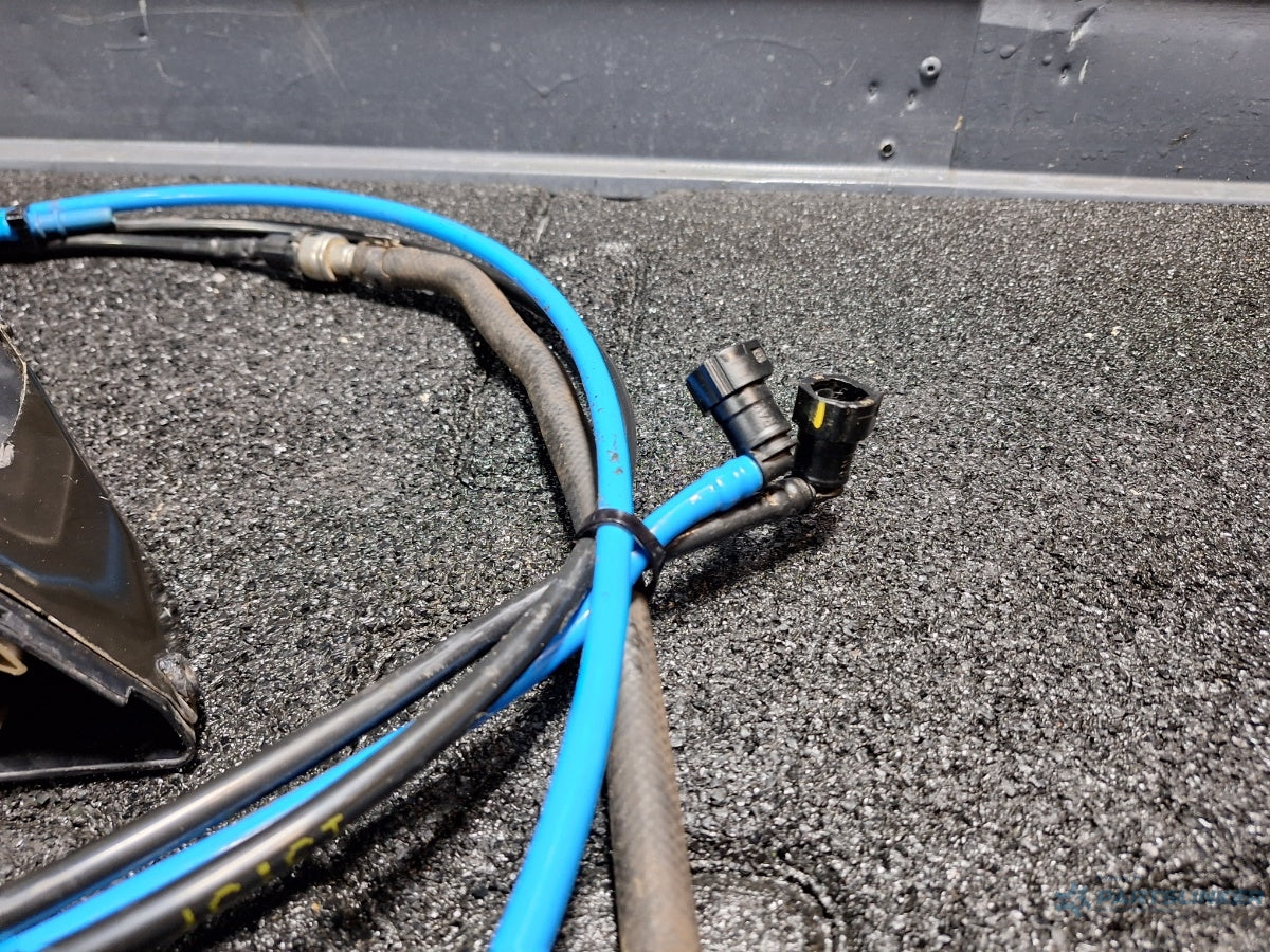 Conducte combustibil caroserie VOLKSWAGEN JETTA IV 162, 163, AV3, AV2 2009 - > TDI CAYC 5C0200059C , 5C0201973C