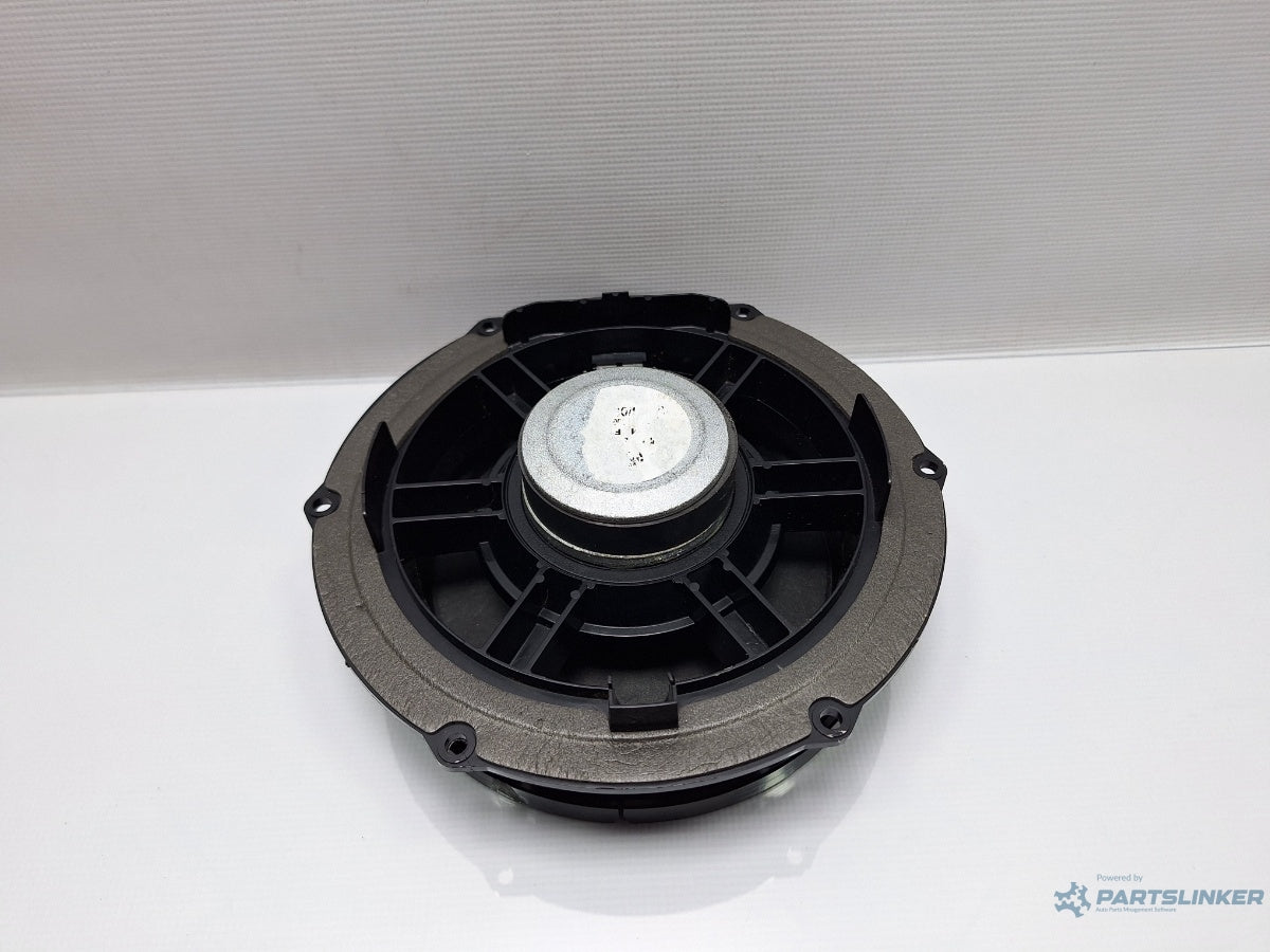 Boxa usa fata VOLKSWAGEN GOLF V 1K1 2003 - 2009 TDI BKC, BLS, BXE 1K0035454P