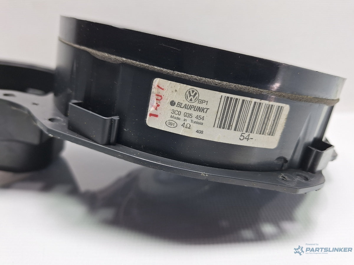 Boxa usa fata VOLKSWAGEN PASSAT Variant 3C5 2005 - 2011 TDI 16V BKP, CBAB 3C0035454