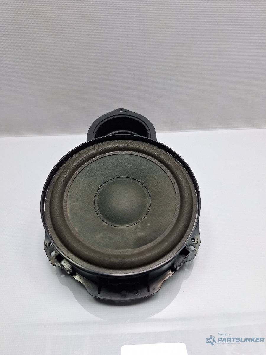 Boxa usa fata VOLKSWAGEN PASSAT Variant 3C5 2005 - 2011 TDI 16V BKP, CBAB 3C0035454