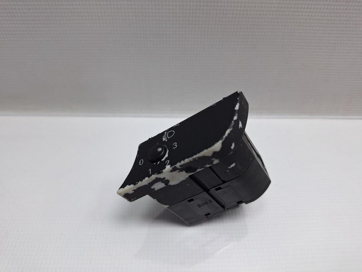 Dimmer AUDI A4 II Avant 8E5, B6 2000 - 2005 1.9 TDI AVF, AWX 8E1919094