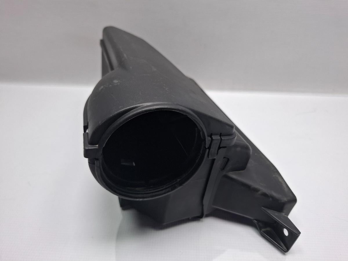 Difuzor captare aer VOLKSWAGEN PASSAT Variant 3C5 2005 - 2011 TDI BMP 3C0805971A