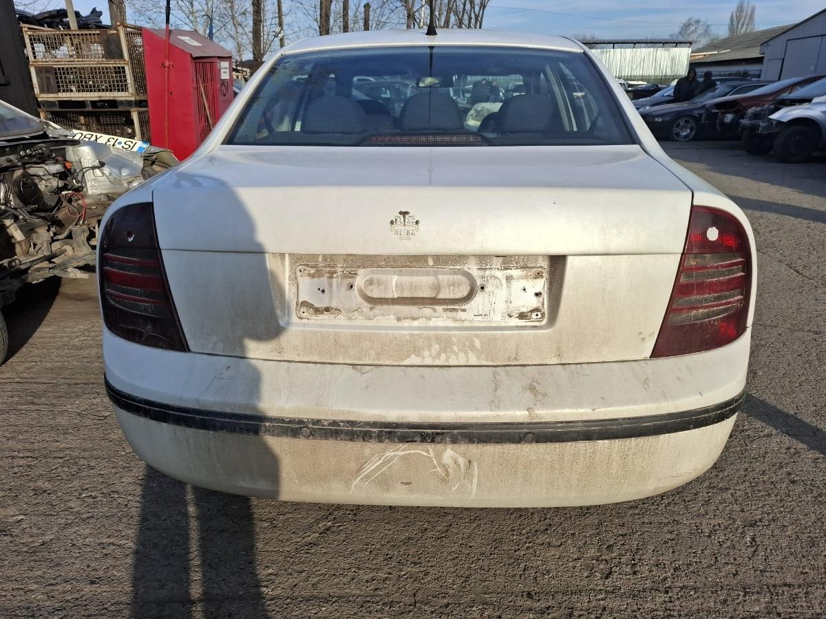 Dezmembrez SKODA SUPERB 3U4 2005 1.9 TDI AWX 96KW|130HP