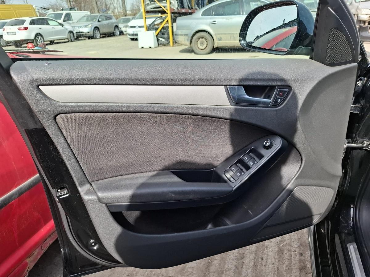 Dezmembrez AUDI A4 IV Avant 8K5, B8 2009 2.0 TDI CAGA 105KW|143HP