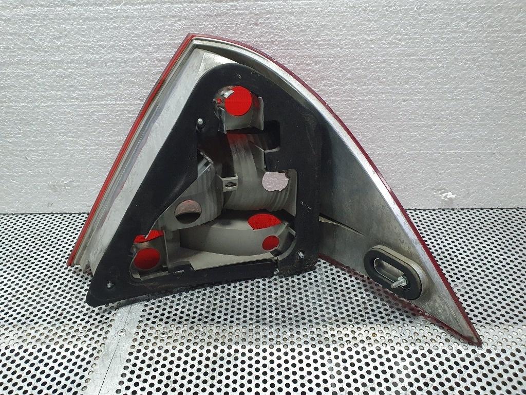 Lampa spate / Stop stanga MERCEDES-BENZ C-CLASS II W203  2000 - 2007 C 220 CDI OM 611.962, OM 646.963