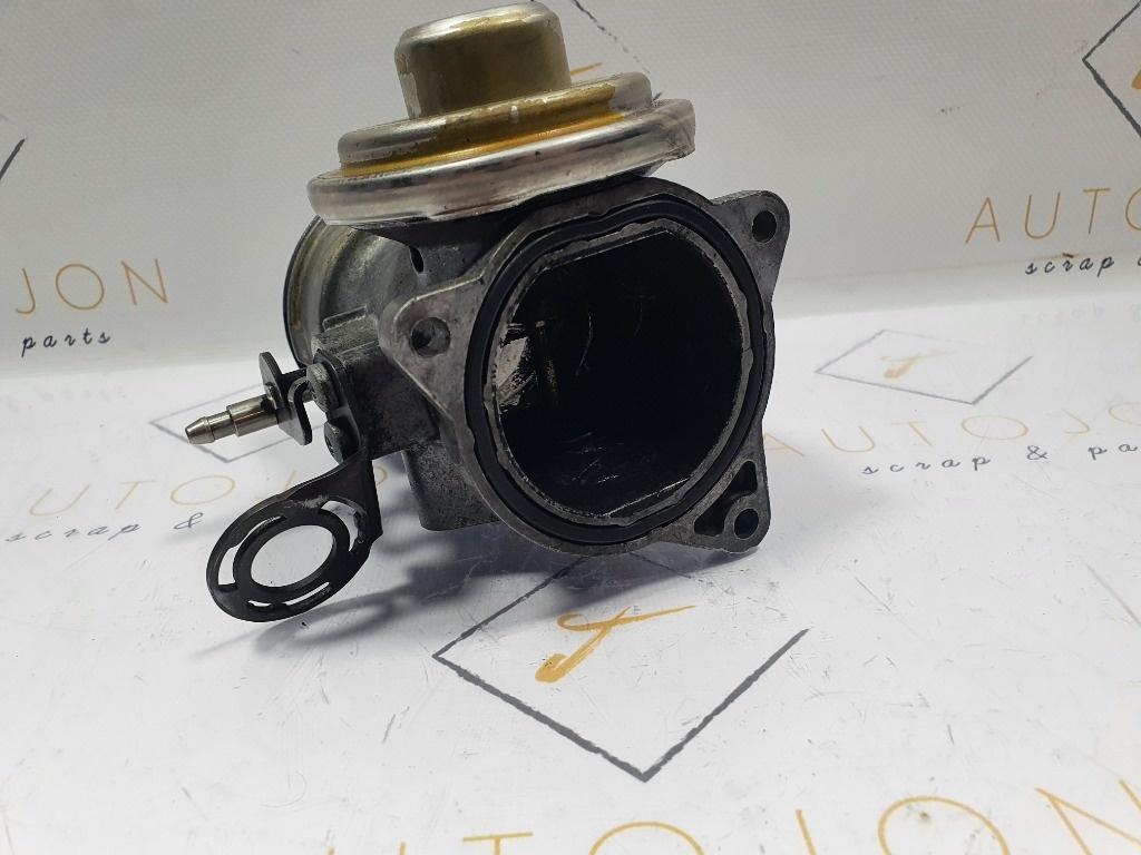 Supapa EGR fara actuator VOLKSWAGEN PASSAT 3B3 2000 - 2005 TDI AVF, AWX 038129637D ,  038131501AA