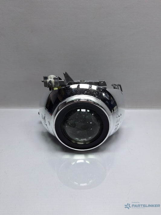 Lupa far adaptiv dreapta VOLKSWAGEN PASSAT Variant 3C5 2005 - 2011 TDI BMP Valeo 89399556 3C0941753G