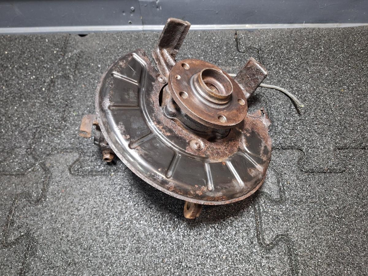 Fuzeta dreapta fata VOLKSWAGEN GOLF VI Variant AJ5 2009 - 2013 TDI CAYC 1K0407256P
