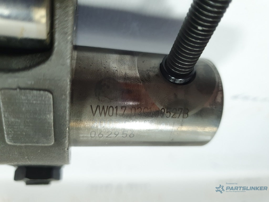 Rampa culbutori injectoare VOLKSWAGEN PASSAT Variant 3C5 2005 - 2011 2.0 TDI BMR, CBBB 03G109527B