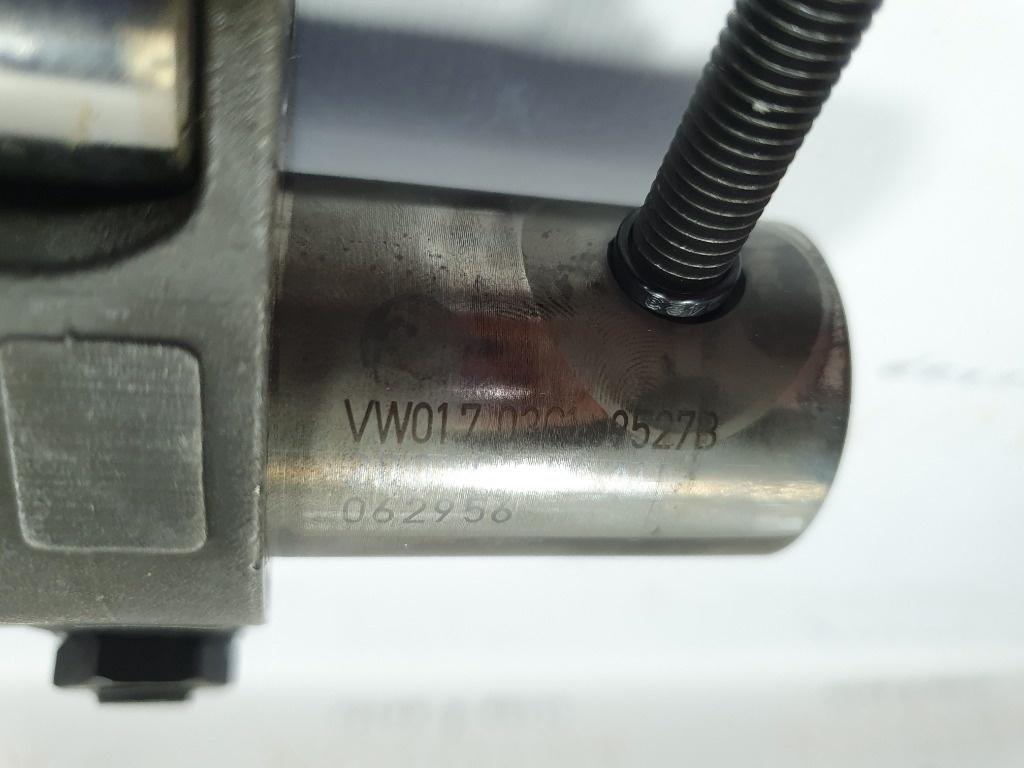 Rampa culbutori injectoare VOLKSWAGEN PASSAT Variant 3C5 2005 - 2011 2.0 TDI BMR, CBBB 03G109527B