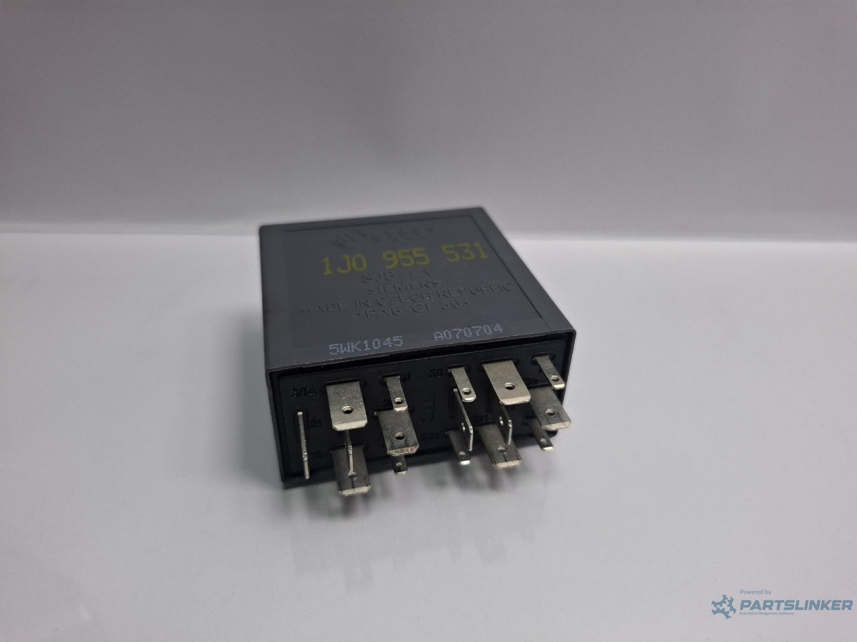 Releu stergatoare VOLKSWAGEN PASSAT Variant 3B6 2000 - 2005 TDI AVB SIEMENS 5WK1045 1J0955531