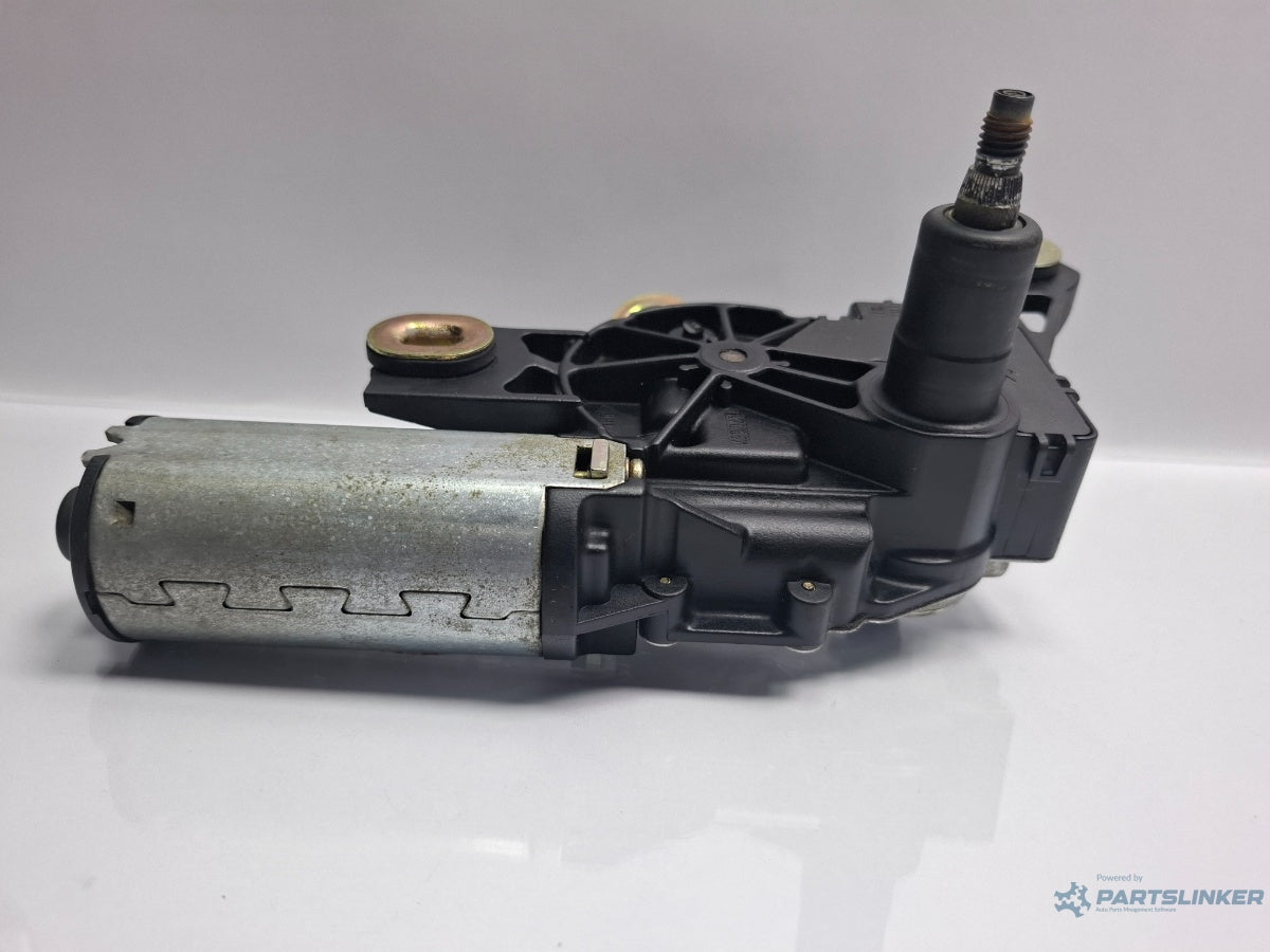 Motoras stergator luneta VOLKSWAGEN PASSAT Variant 3B6 2000 - 2005 TDI AVB Valeo 404883B 3B9955711F