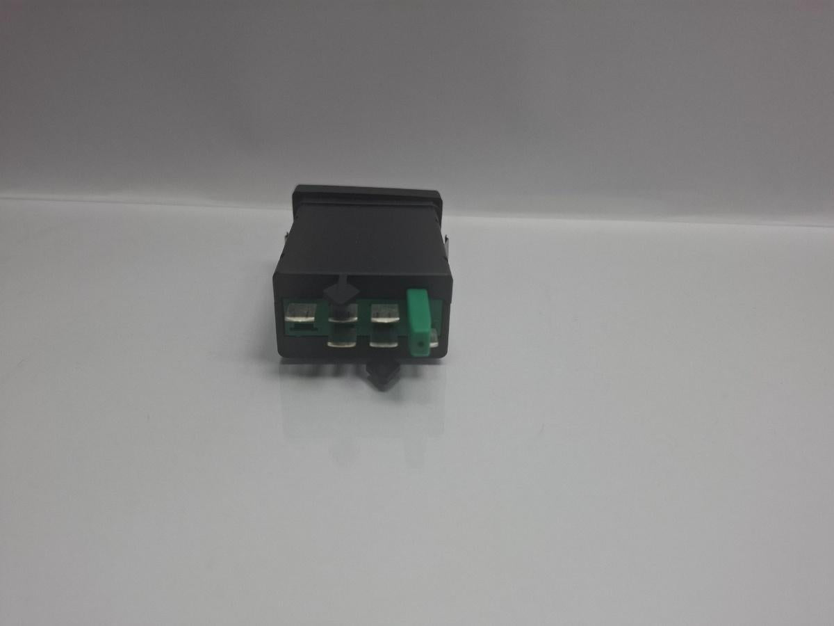 Buton incalzire scaun stanga VOLKSWAGEN PASSAT Variant 3B6 2000 - 2005 TDI AVB 3B0963563C