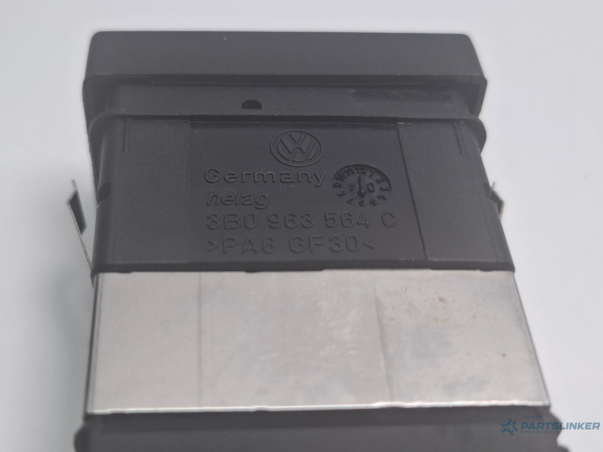 Buton incalzire scaun dreapta VOLKSWAGEN PASSAT Variant 3B6 2000 - 2005 TDI AVB 3B0963564C