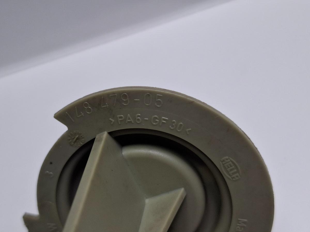 Soclu bec semnalizare VOLKSWAGEN PASSAT Variant 3B6 2000 - 2005 TDI AVB HELLA 14847905