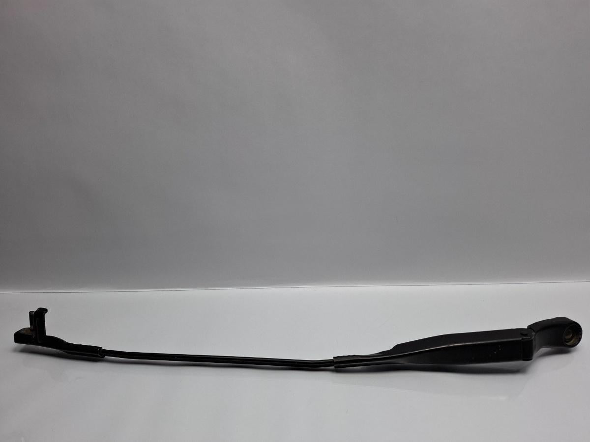 Brat stergator parbriz dreapta VOLKSWAGEN PASSAT Variant 3B6 2000 - 2005 TDI AVB 3B1955410C