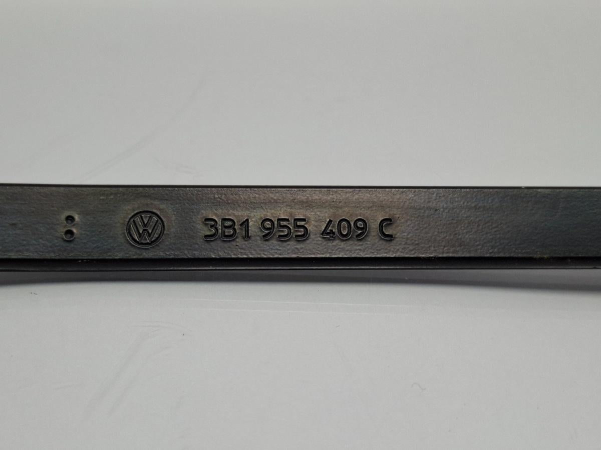 Brat stergator parbriz stanga VOLKSWAGEN PASSAT Variant 3B6 2000 - 2005 TDI AVB 3B1955409C