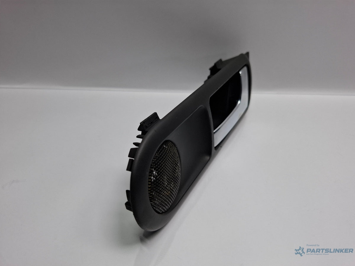 Maner interior usa dreapta spate VOLKSWAGEN PASSAT Variant 3B6 2000 - 2005 TDI AVB 3B0839114