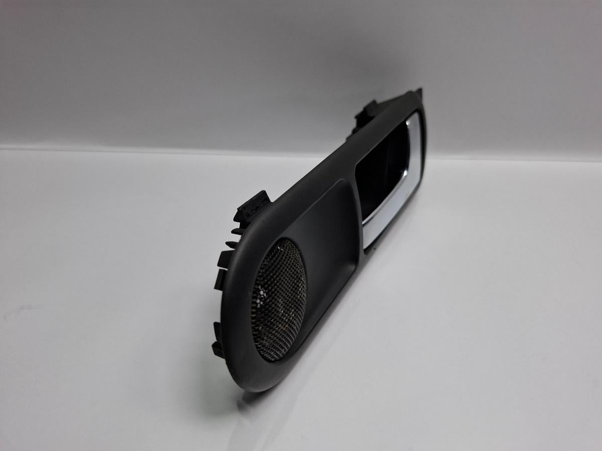 Maner interior usa dreapta spate VOLKSWAGEN PASSAT Variant 3B6 2000 - 2005 TDI AVB 3B0839114