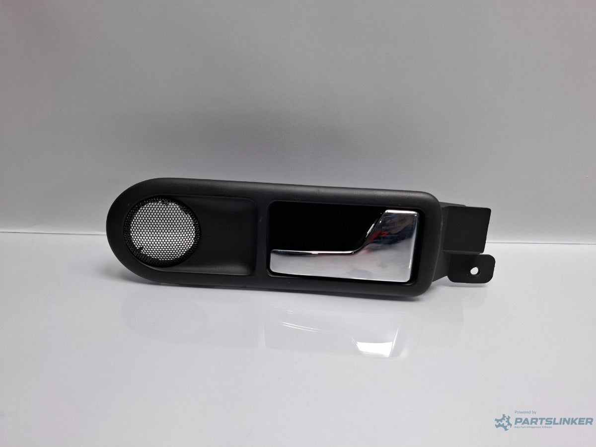 Maner interior usa dreapta spate VOLKSWAGEN PASSAT Variant 3B6 2000 - 2005 TDI AVB 3B0839114