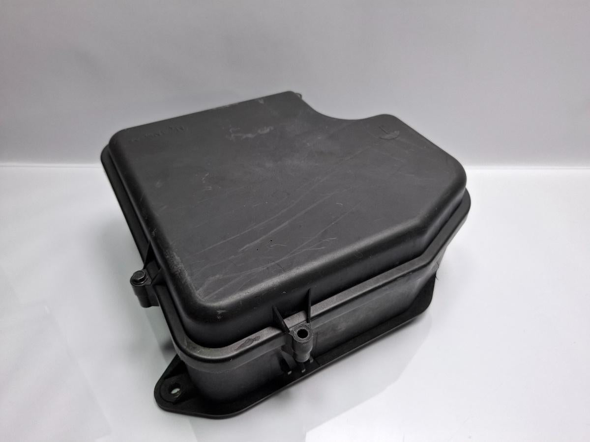 Capac panou sigurante VOLKSWAGEN PASSAT Variant 3B6 2000 - 2005 TDI AVB 8D1907613A