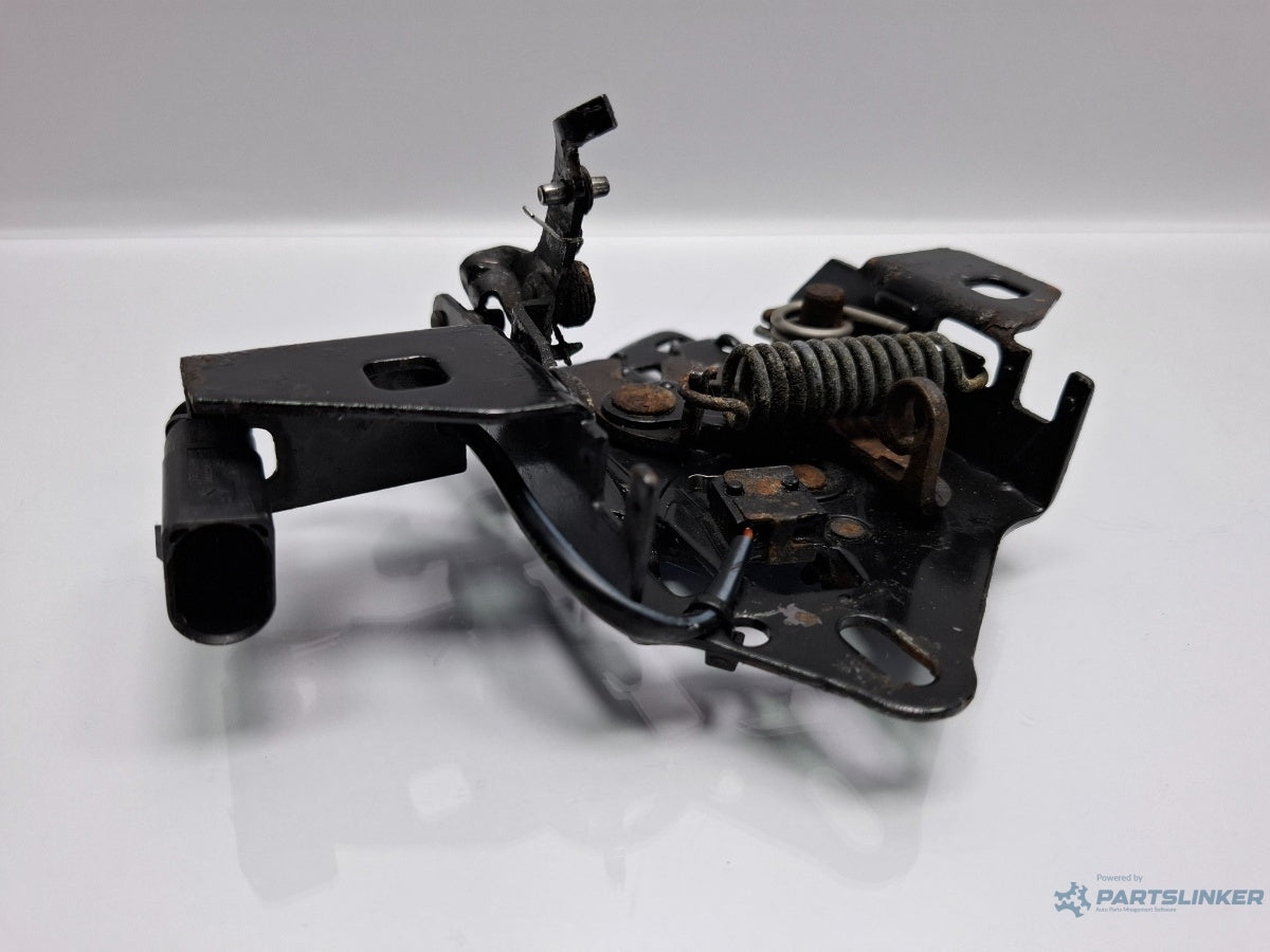 Broasca capota VOLKSWAGEN PASSAT Variant 3B6 2000 - 2005 TDI AVB 3B0823509R