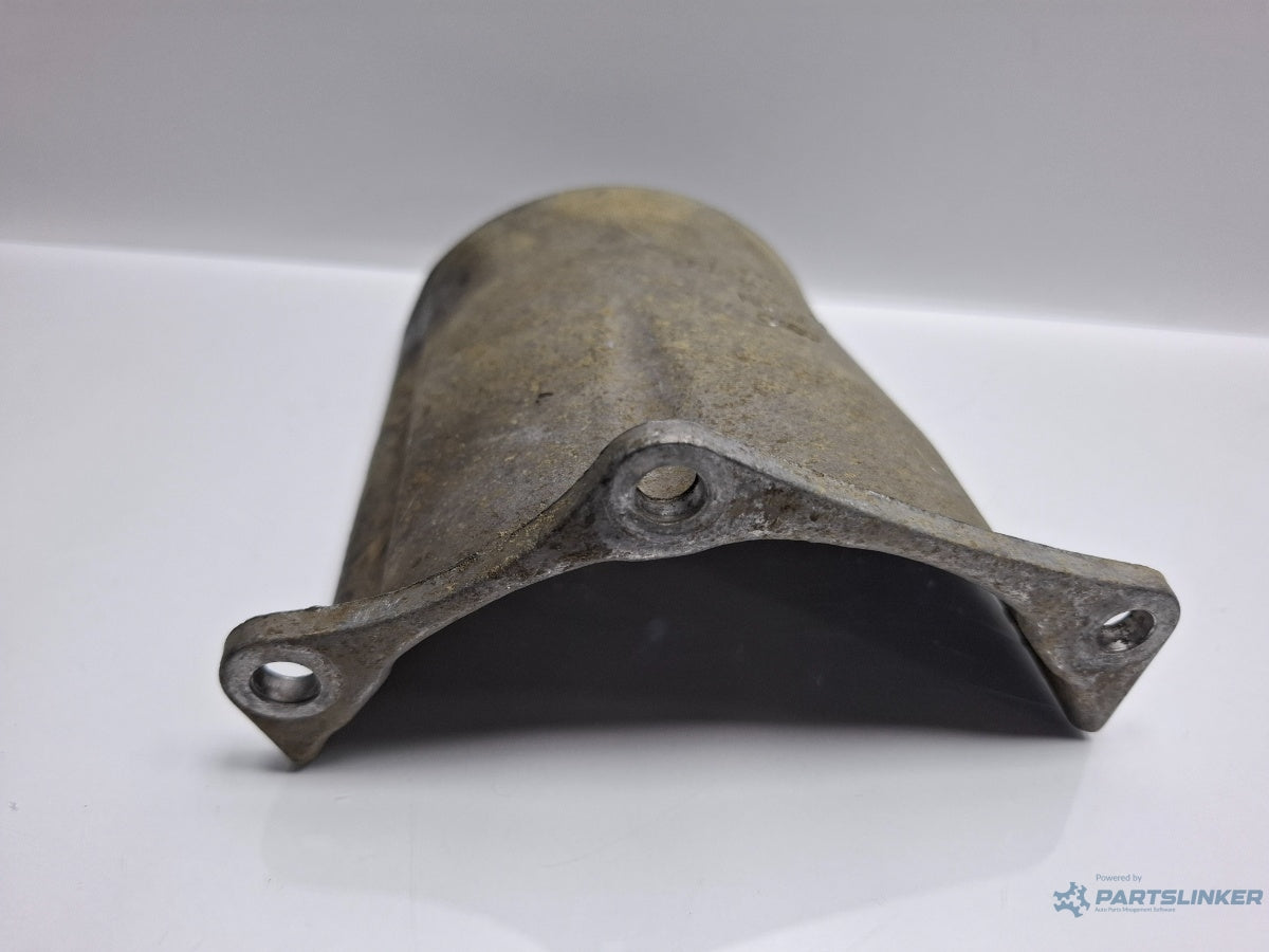 Scut protectie planetara dreapta VOLKSWAGEN PASSAT Variant 3B6 2000 - 2005 TDI AVB 4D0407722