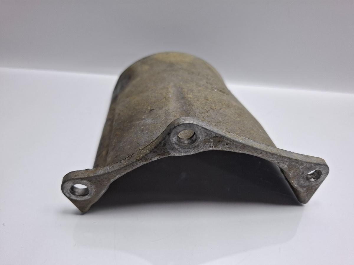 Scut protectie planetara dreapta VOLKSWAGEN PASSAT Variant 3B6 2000 - 2005 TDI AVB 4D0407722