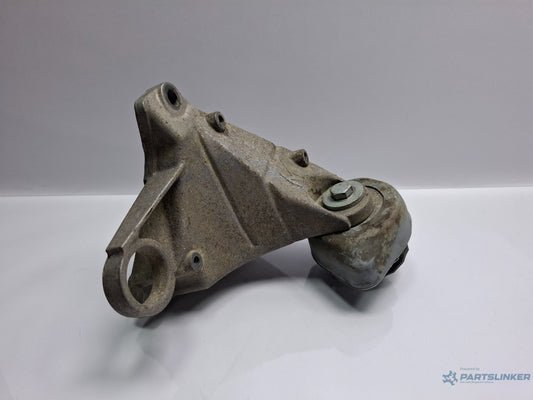 Suport cutie viteze dreapta VOLKSWAGEN PASSAT Variant 3B6 2000 - 2005 TDI AVB 8D0399114S