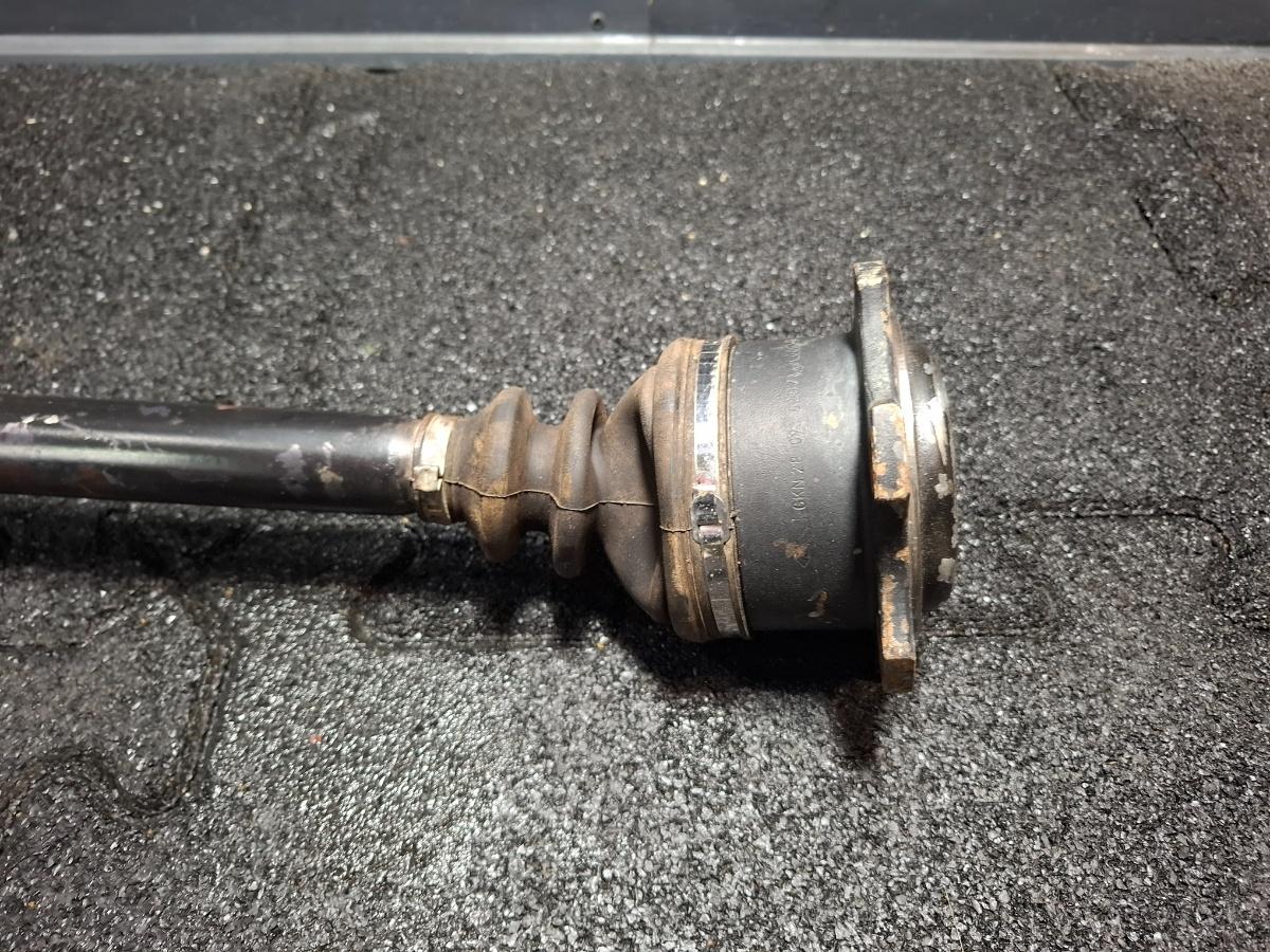planetara stanga VOLKSWAGEN PASSAT Variant 3B6 2000 - 2005 TDI AVB  8D0407451NX